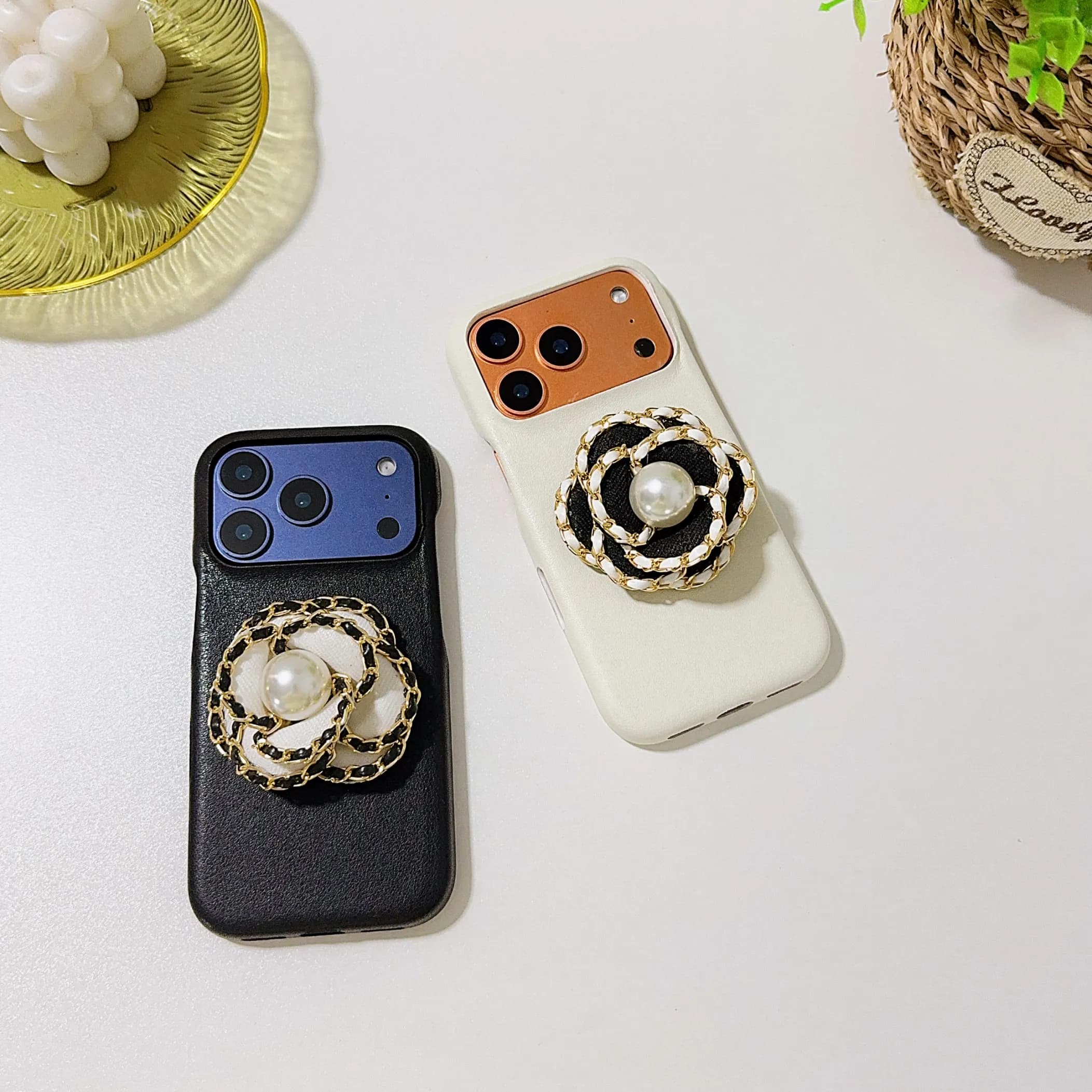 Luxury 3D Chain-woven flowers PU leather Case for iPhone 17 16 15 14 13 Phone Cover 17 16 15  Pro MAX Hard Shockproof Back Funda