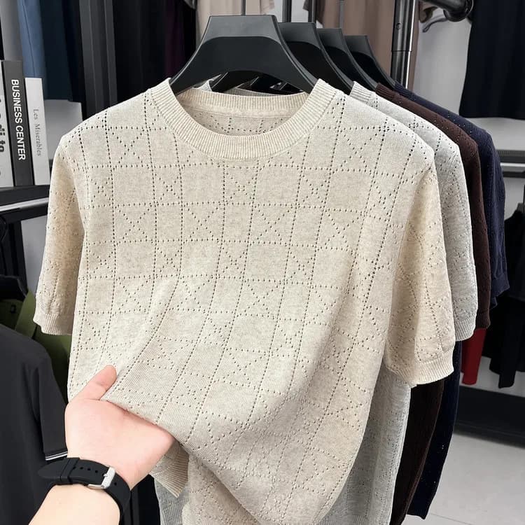 2026 New Summer Men's Short-sleeved T-shirt Round Neck Breathable Knitted Solid Color Half-sleeved Top
