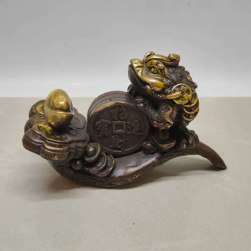 Brass Fortune-bringing Ornament, Purple Copper Gilt Golden Toad Decoration