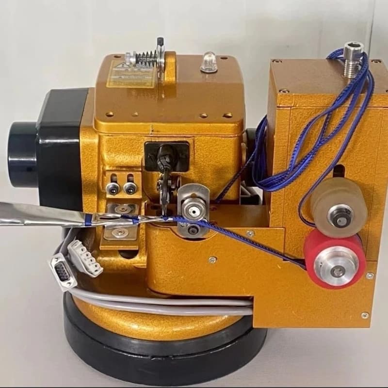 Direct drive silent adjustable speed round rope sewing machine national clothing bag rope household buckle machine