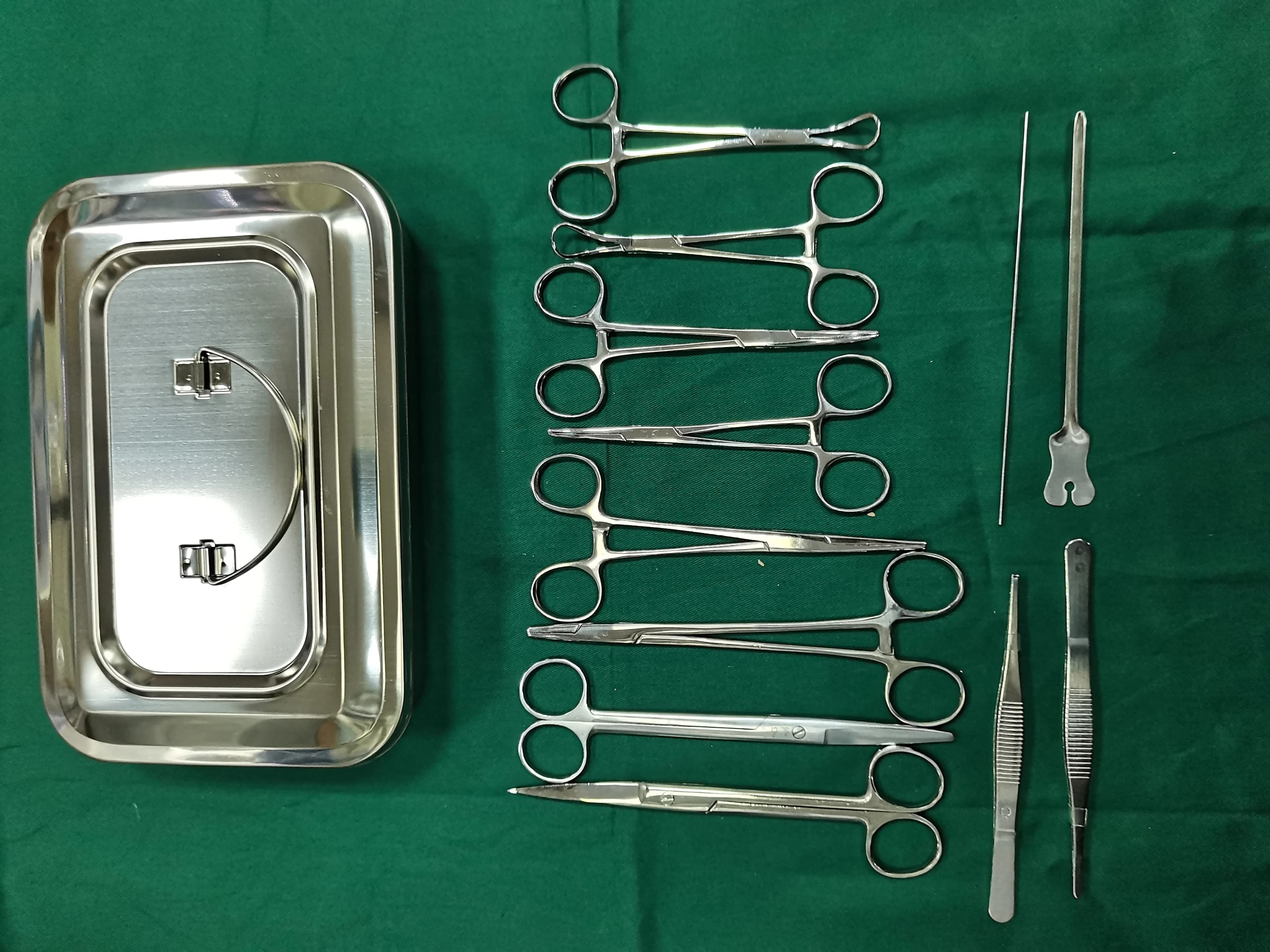 14-Piece Minor Surgery Instrument Set – Stainless Steel, Compact Small Surgery Box Kit