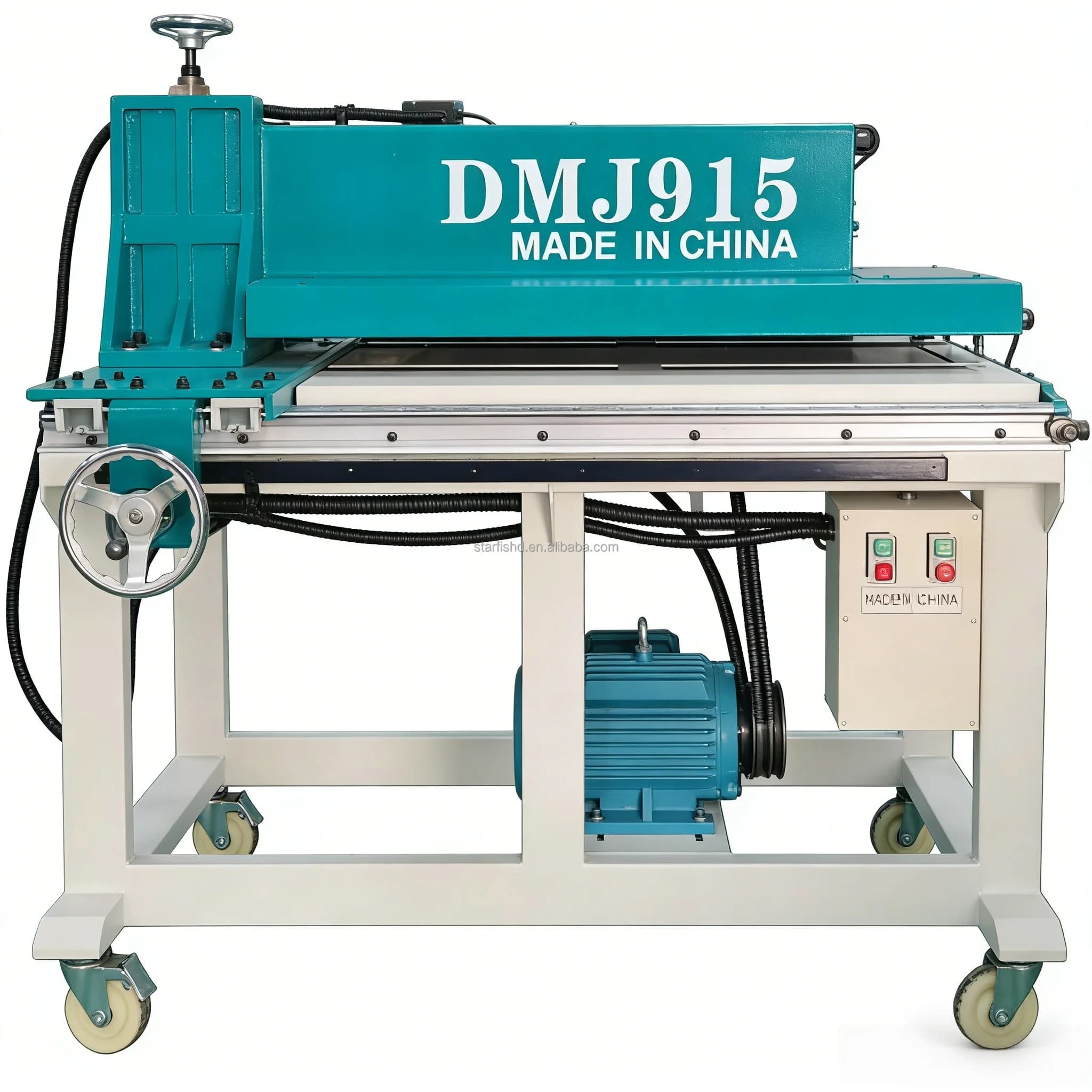 Automatic Feeding Panel Saw, Woodworking Machinery, Sawmill Equipment Highly Efficient and Suitable for Board Cutting