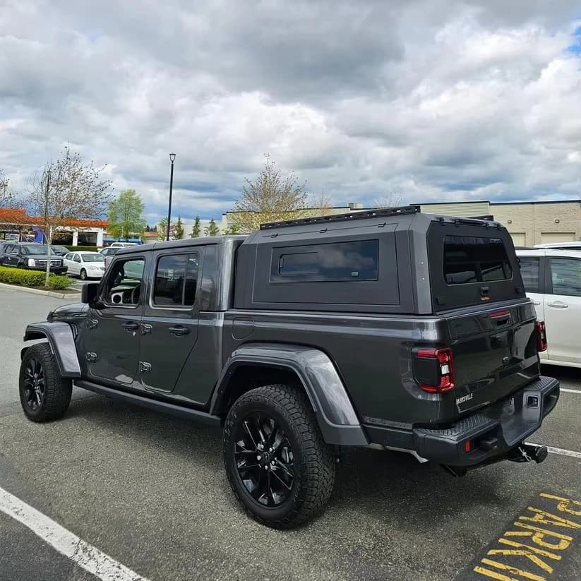 Factory Direct Steel Truck Bed Canopy Topper Hardtop Shell with Roof Rack for Jeep Gladiator Rubicon Mojave Overland Custom Fit