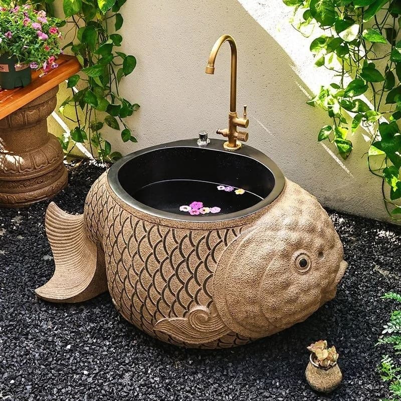 Outdoor courtyard mop pool, washbasin, balcony sink
