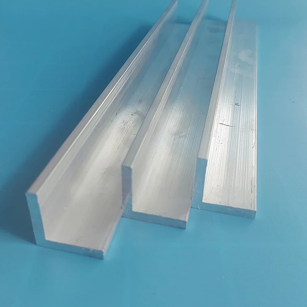 6063High Quality Aluminum Alloy Corner, Size: Edge Width: 30, 35, 40mm, Thickness: 5~10mm, Length: 100~300mm (Tolerance 1-3mm)