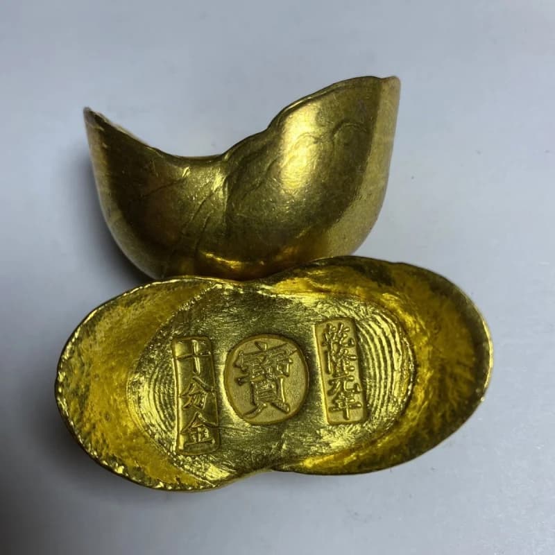 ingots, , , bars, bricks, gold coins, gilt copper, collectibles, film and television crafts