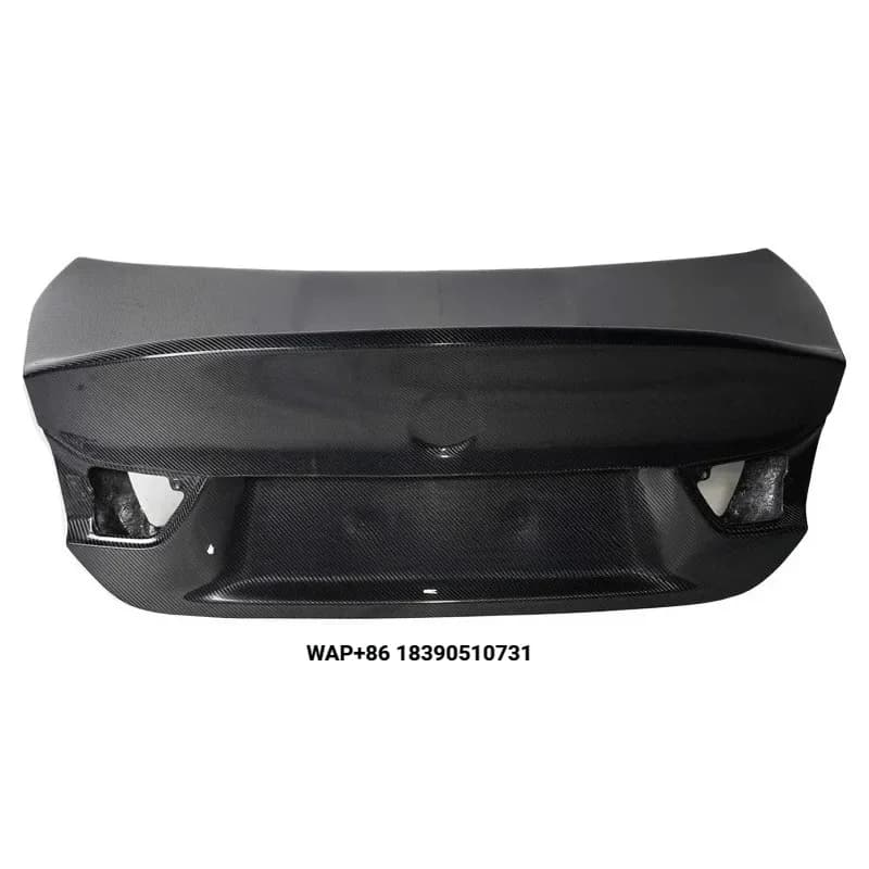 Langyu Auto Accessories Trunk Bonnet Carbon Fiber Rear Trunk Lid for M4 F82 Style Rear Trunk Cover