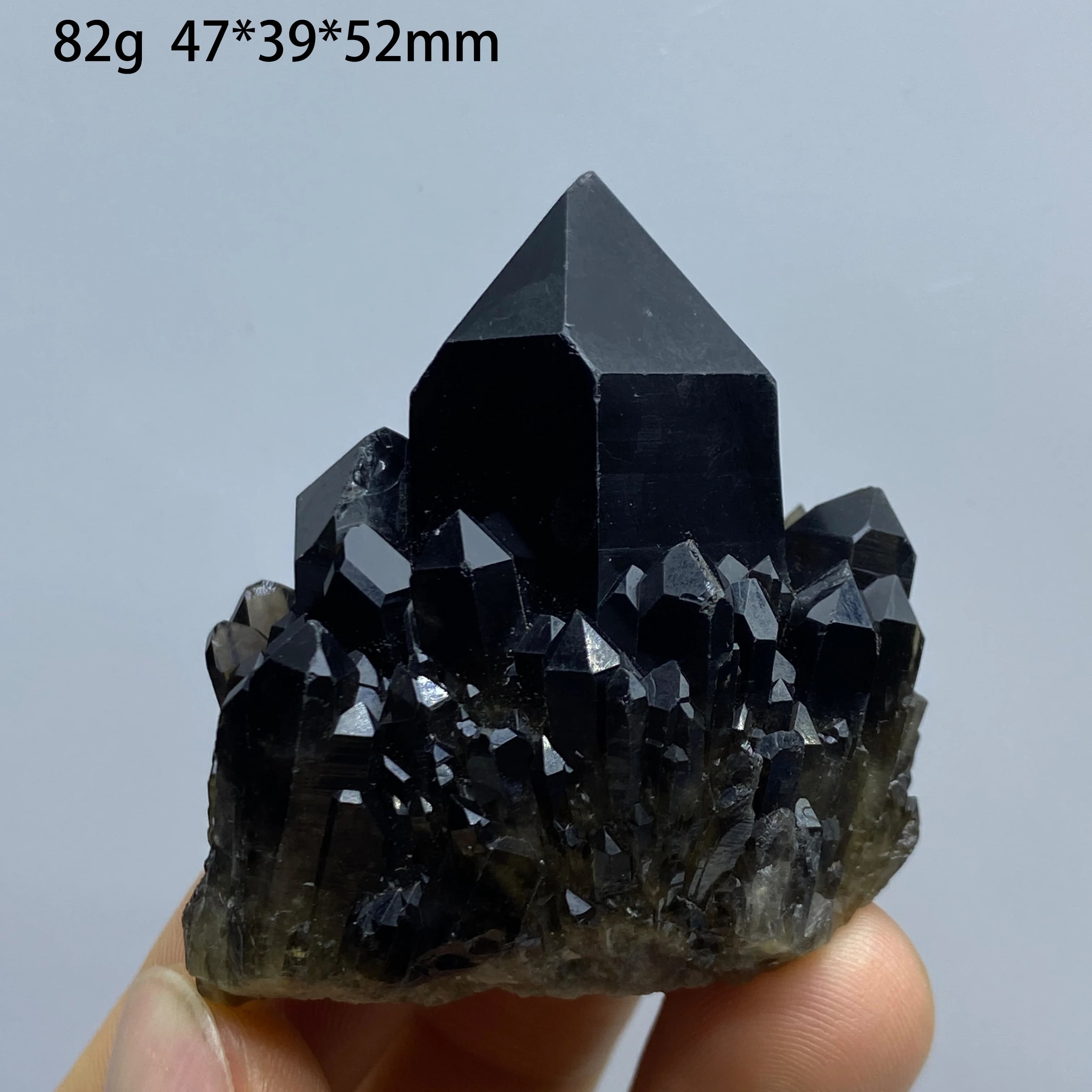Natural Black Tea Crystal Pineapple Cluster Mineral Specimen Healing Quartz Stone for Home Decorative Healing Crystal Pineapple