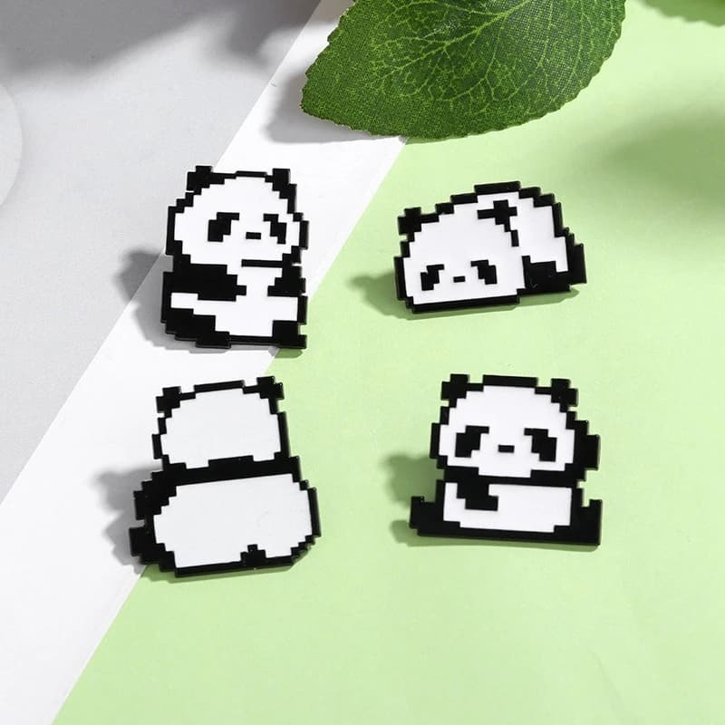 Pixel Style Panda Brooch Cartoon Cute Student Badge Oil Dropped Alloy Pin DIY Clothing Bags Hat Scarf T-shirt Jeans Accessories