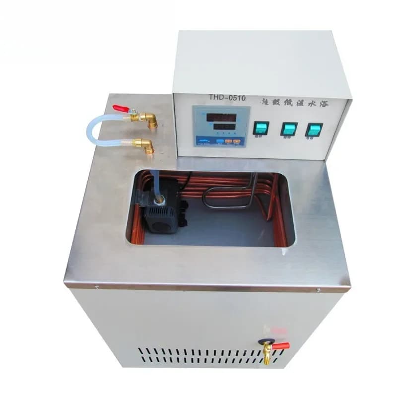 Thermostatic tank, laboratory cryogenic tank
