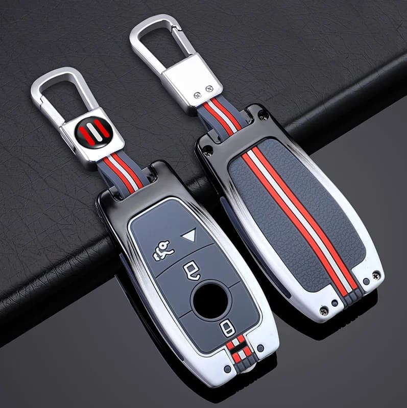 Suitable for GLC260, old model GLA200, Vito V260, C180, CLA220, GLK, C200 Night Glow key case
