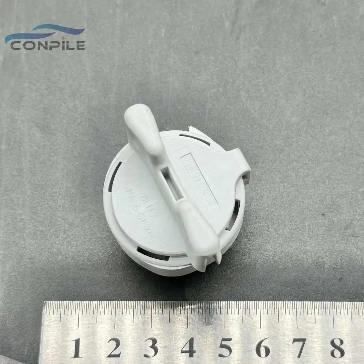 For Volkswagen 19-23 CC Rear trunk exterior tail light screw bolt fixing knob