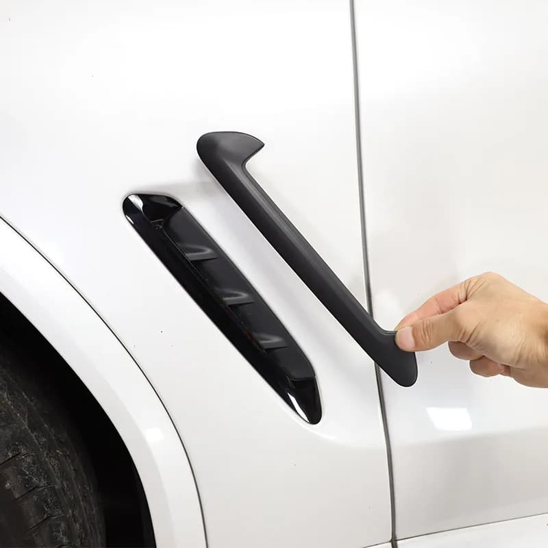 2 pcs Glossy Black ABS For BMW X3 G01 X4 G02 2018 2019 2020 Car ABS Chrome Side Air Fender Vent Trim Car Accessories