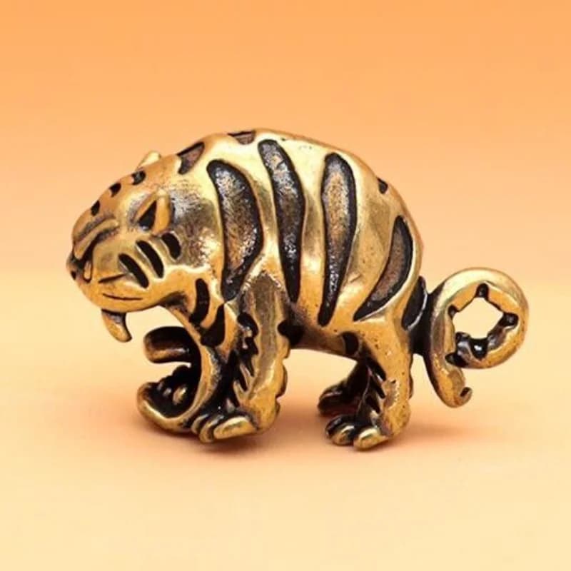 Old Brass Hot Toys Tiger Statue Figure Tea Pet Decoration Gift Rare Chinese Art