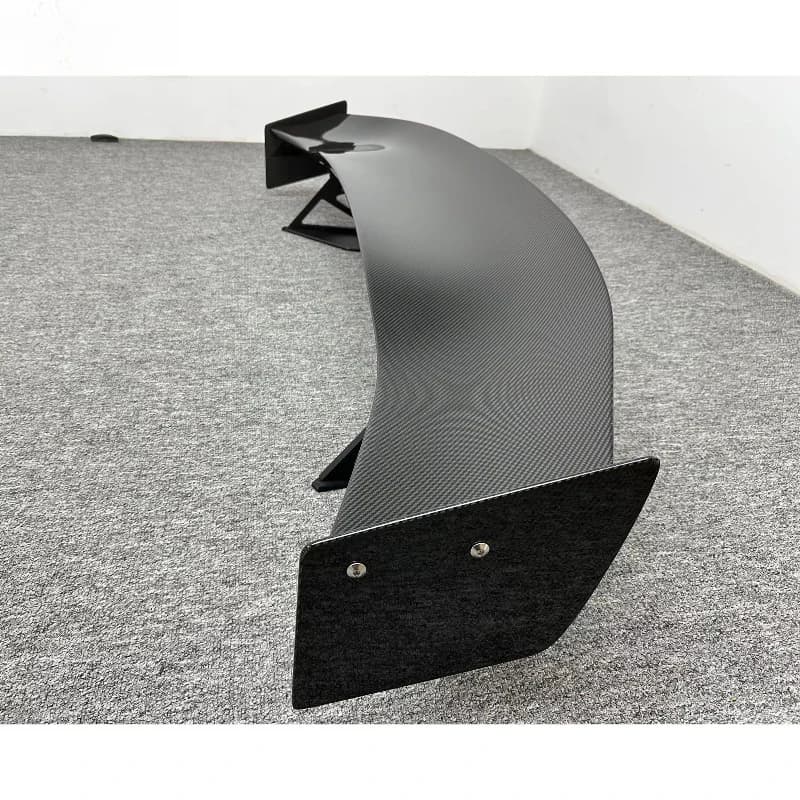 A Style Carbon Fiber Rear Spoiler for GTR R35 2008-2018 Carbon Rear Wing Car Body Kits Parts