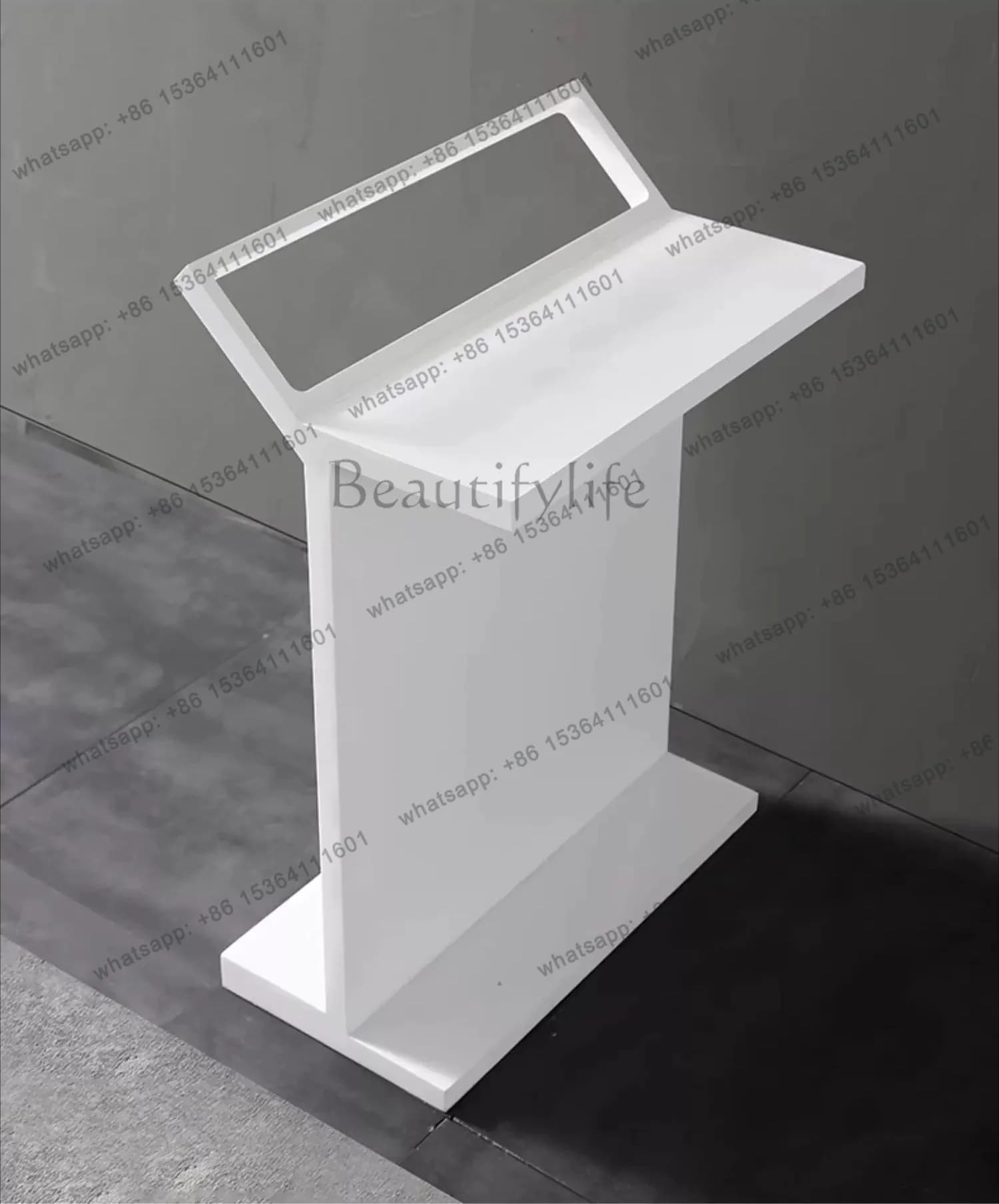 Bathroom floor towel rack, artificial stone countertop, bathtub rack, Nordic bathroom, living room ornament