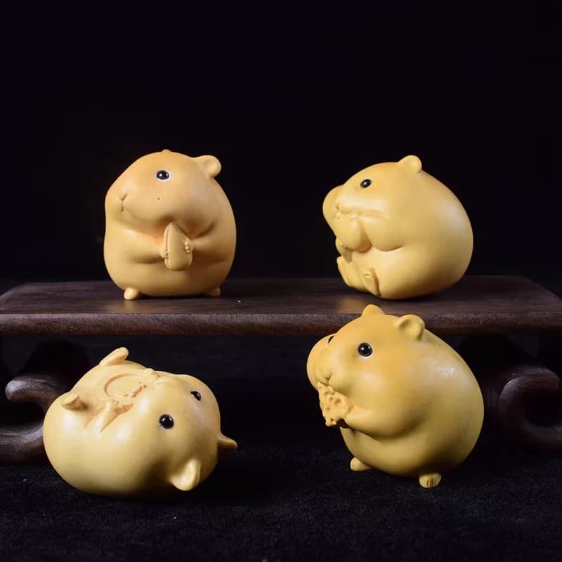 1/4 Pcs Boxwood  Wood Carving Sculptures Hamster Ornament Cute Hamster Modern Figurines Home Room Desk Car Decor Art Crafts