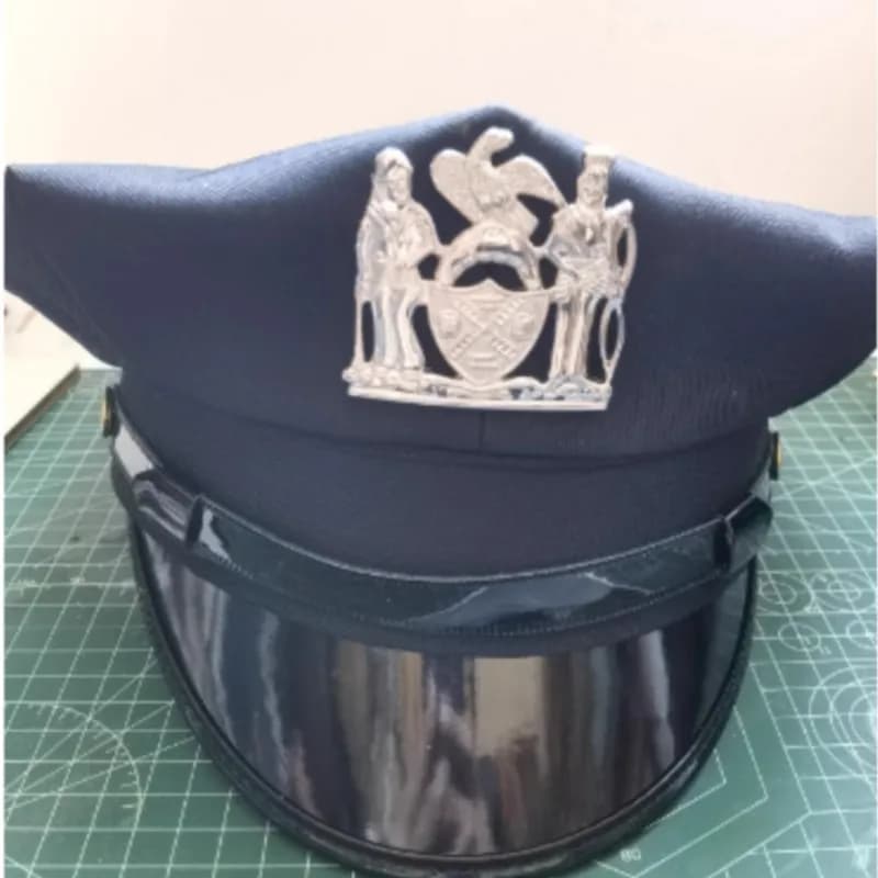 Size 57-62cm New York Octagonal Hat with Golden Silvery Emblem 1pcs