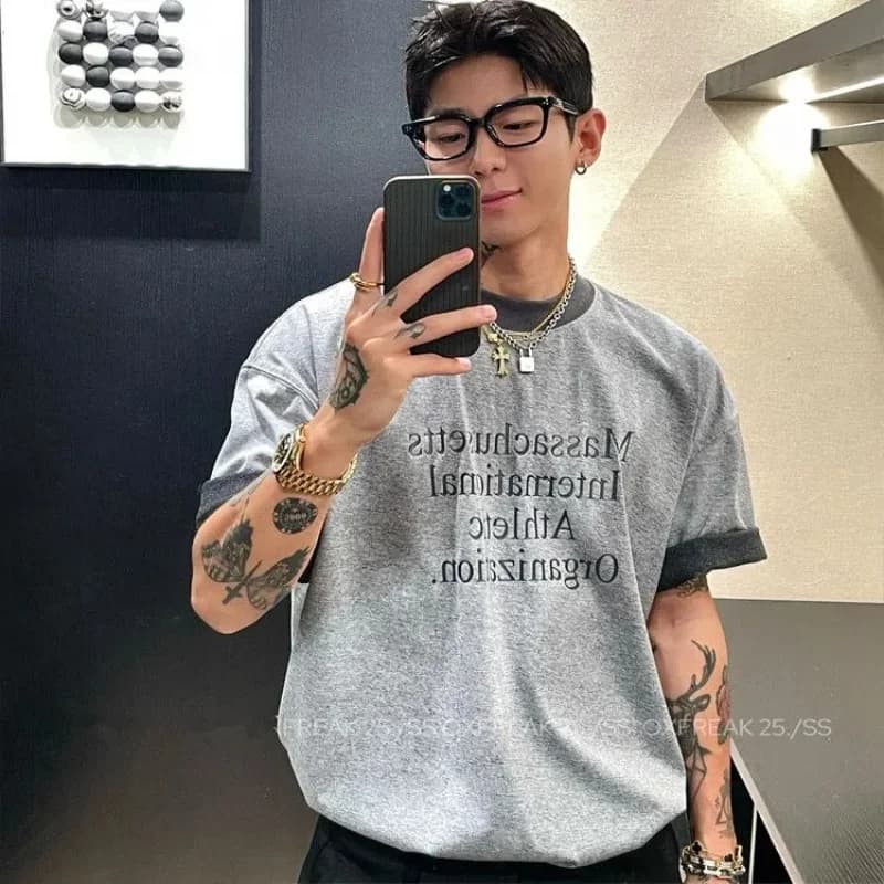 Men's Gray Short Sleeve T-Shirt with Reversed Letter Print Casual Round Neck Tee for Daily Wear Breathable Comfort Fit