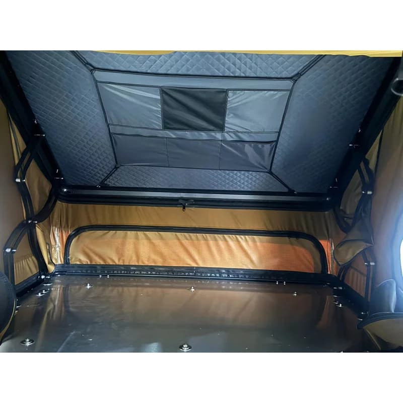 Hot Selling All-Weather 2-Layer Rooftop Tent Waterproof Quick Setup for SUV Trucks Off-Road Camping