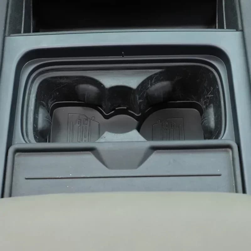 TPE Black Car Center Console Water Coaster Non-Slip Mat Trim For Land Rover Defender 90 110 130 2020-24 Interior Car Accessories