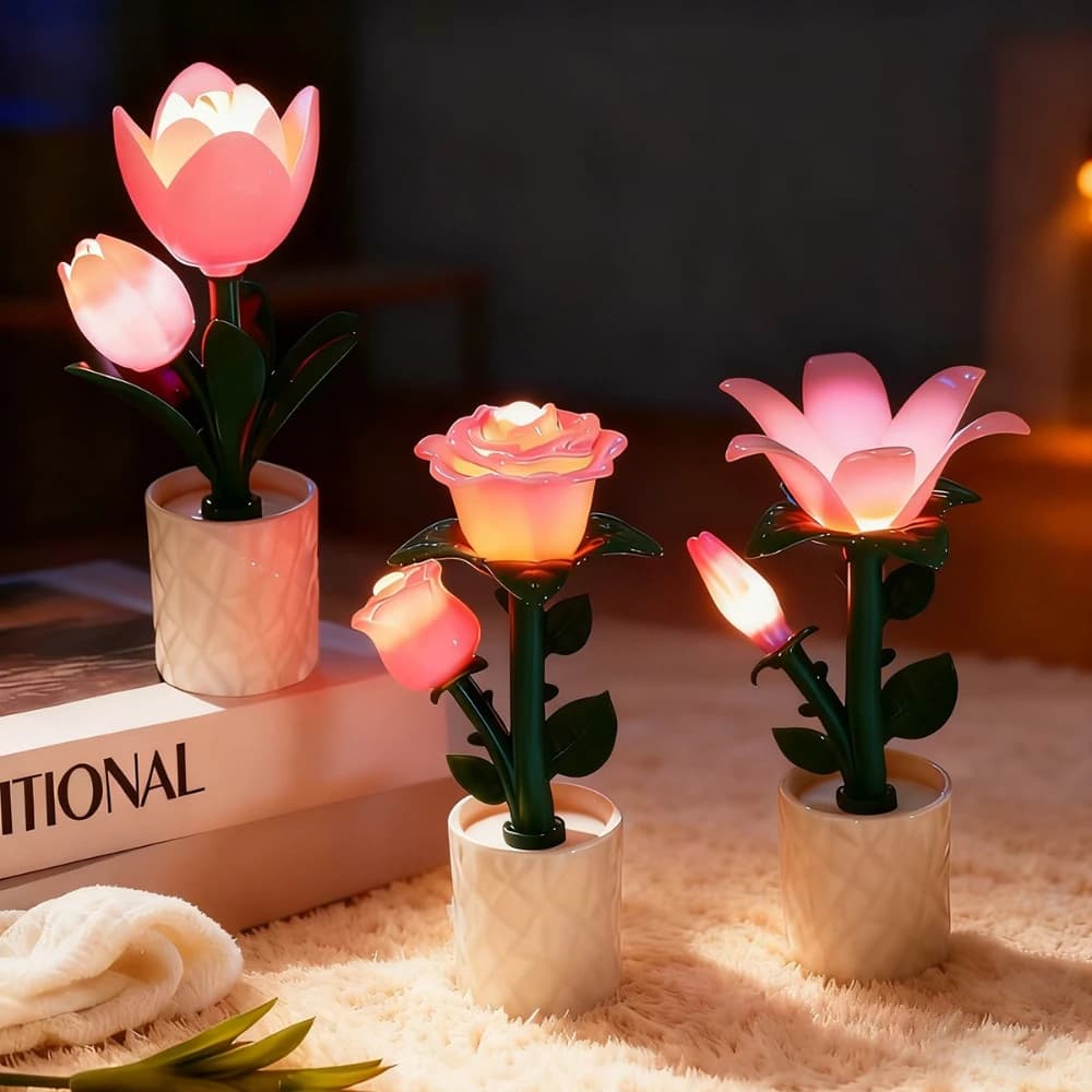Creative Ornament Tulip Flower Sea Building Blocks Night Light Decorative Lamp for Bedroom Lamp Dormitory Desktop Decoration