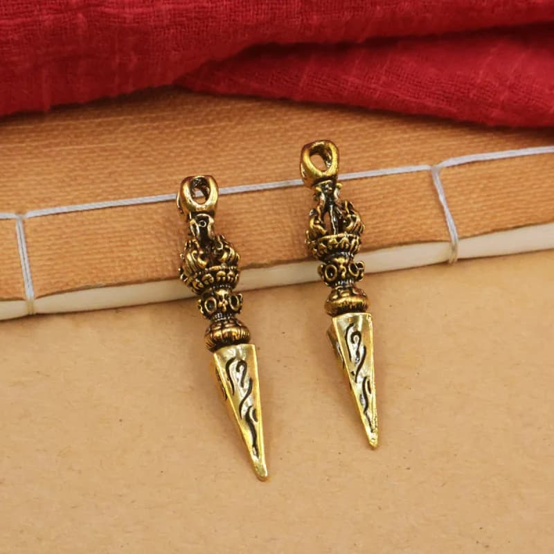 Brass Antique Vajra Demon-Subduing Pestle Tantric Ritual Tool Pure Copper Keychain Gold Pendant Car Small Ornament Accessories