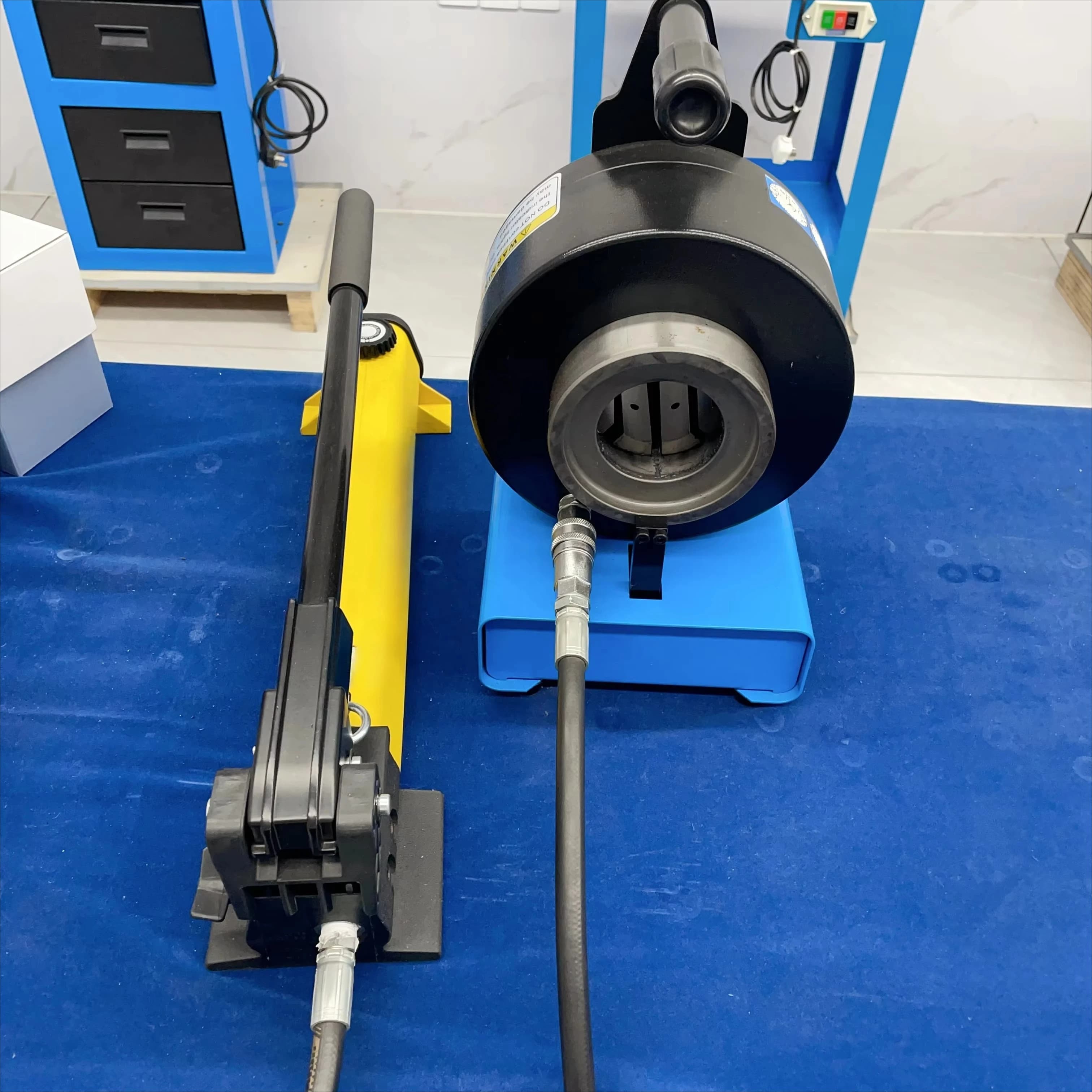 RUIBAO Portable High Automatic Crimping Machine Easy Operate Home Use Motor Engine Bearing PLC Core 32kg High Long Service Life