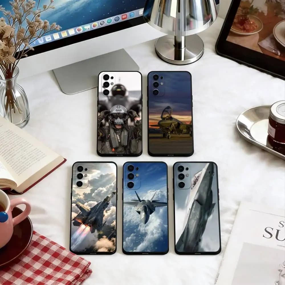 Fighter jets take off Phone Case For Samsung S25,S24,S21,S22,S23,S30,Ultra,S20,Plus,Fe,Lite,Note,10,Black Cover