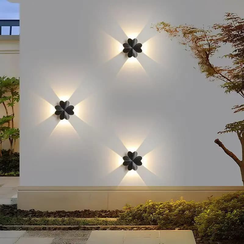 Modern simple outdoor waterproof wall lamp Clover corridor aisle wall lamp Outdoor balcony Villa courtyard wall lamp