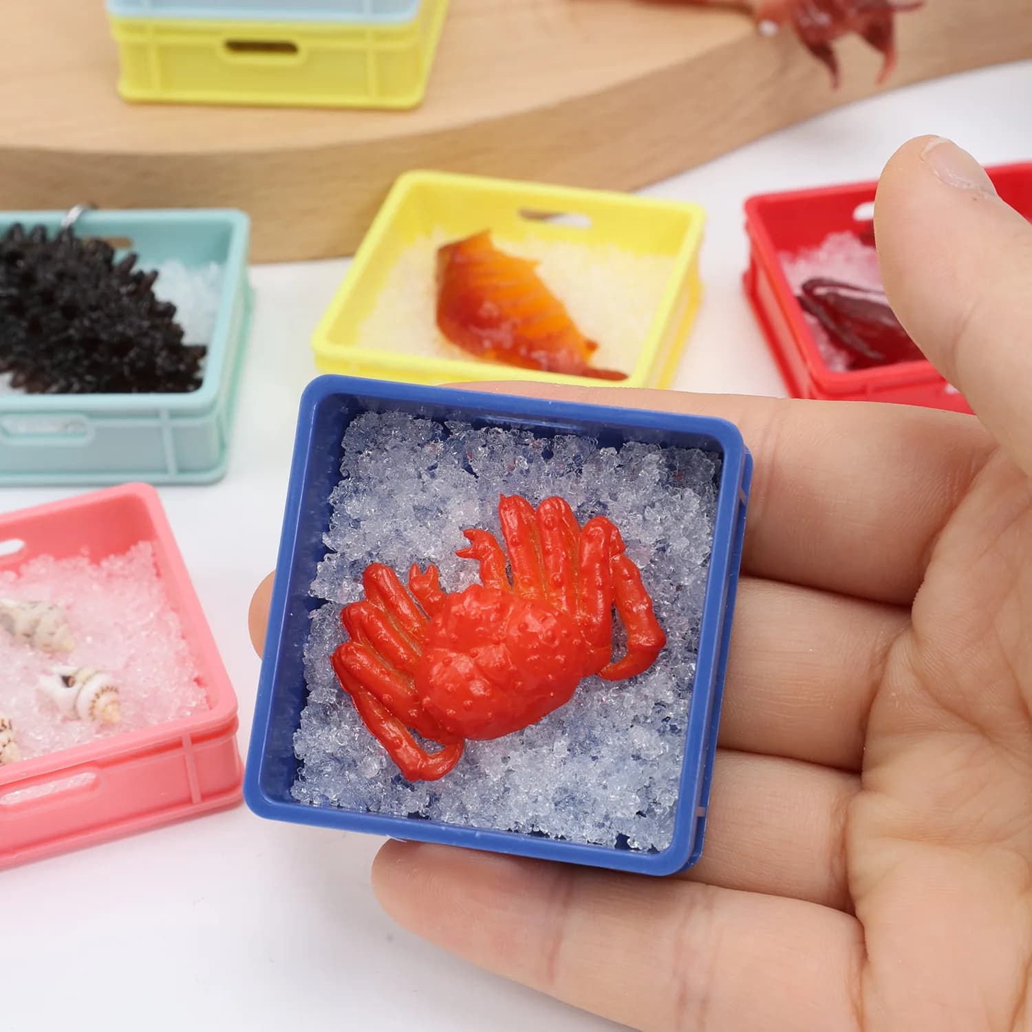 Mini Frozen Seafood Keychain Miniature Seafood Basket King Crab Yellow Croaker Simulation Fake Food Pendant Bag Charm Decoration