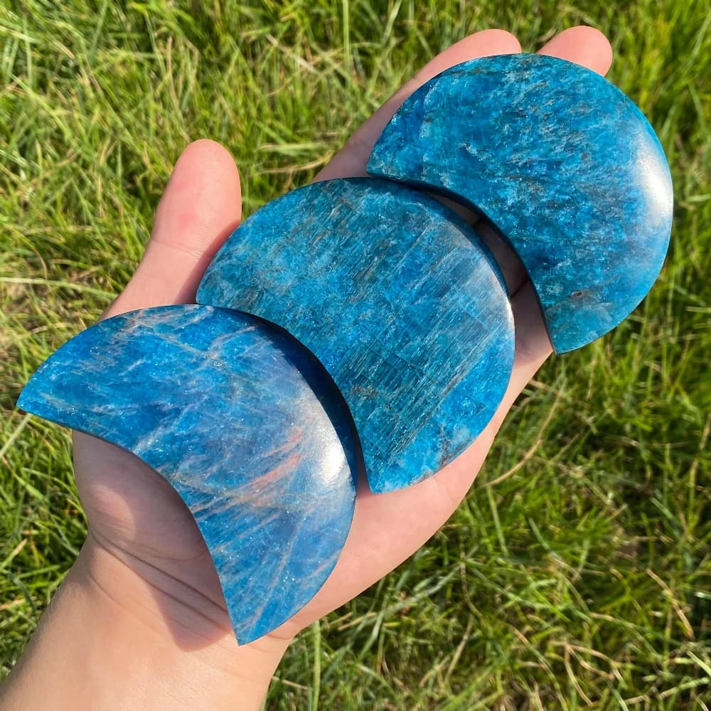 Natural Blue Apatite Moon Shape Ideal Gift for Mother's Day, Valentine's Day Birthday Home & Interior Decoration Bohemian Style