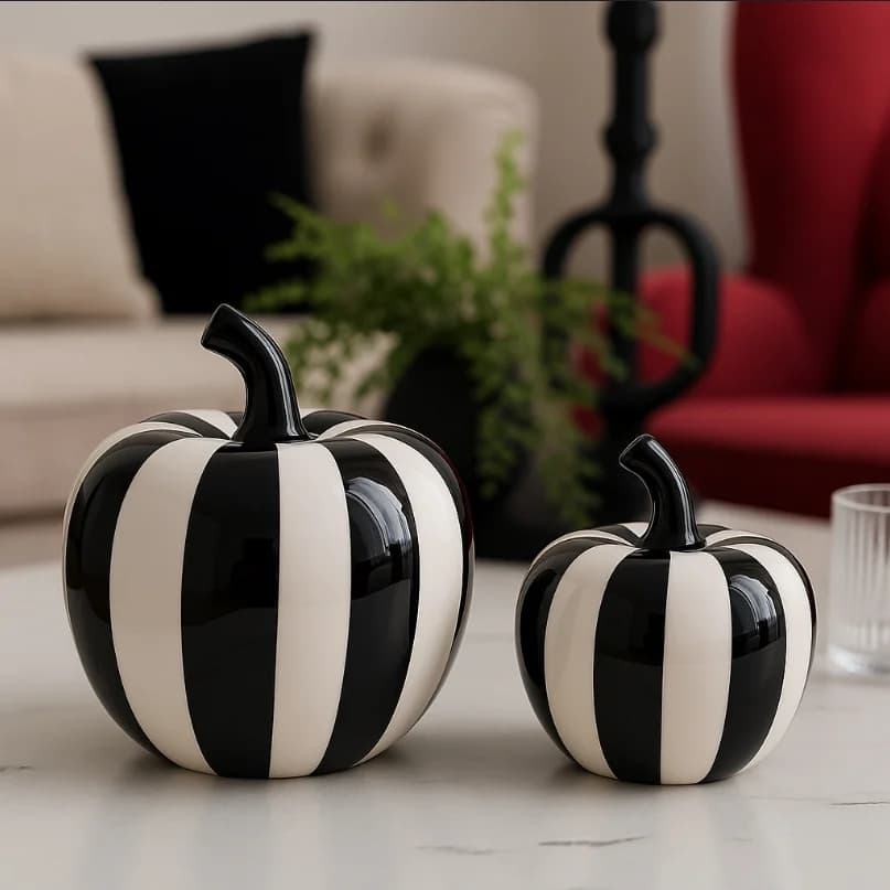 Black and White Striped Apples/pear Ceramic Statue Desk Decoration Minimalist Fruits Sculpture Ornaments Room Aesthetic Decor