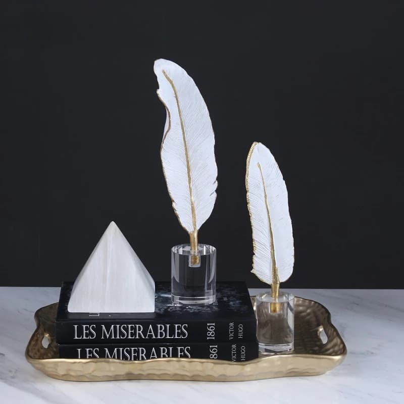 Creative modern simple crystal feather decoration fashionable light luxury living room, hotel home accessories ornament
