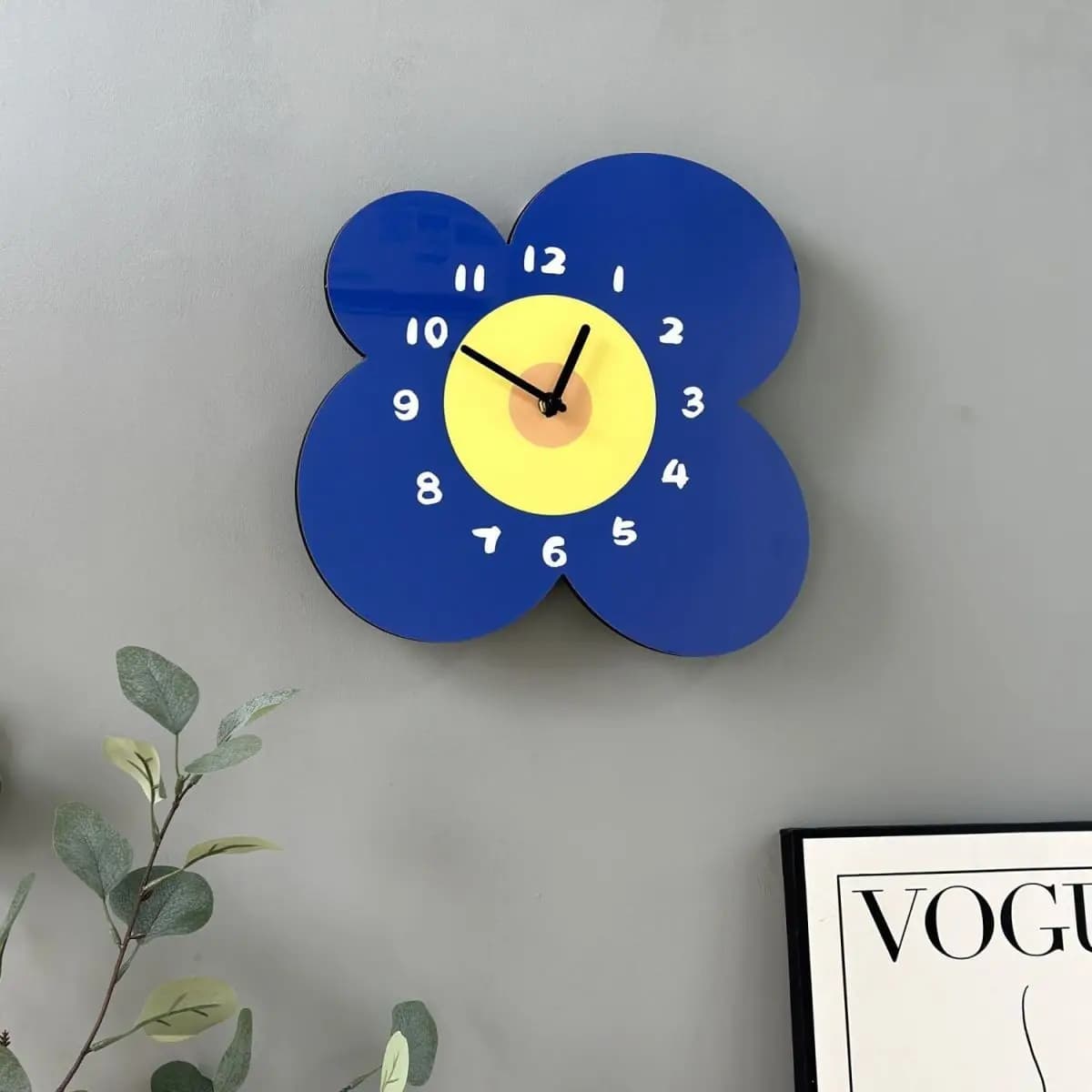 Cute Flower Creative Wall Clock Luxury Modern Nordic Cartoon Clock Living Room Bedroom Home Decor Wall-mounted Clock