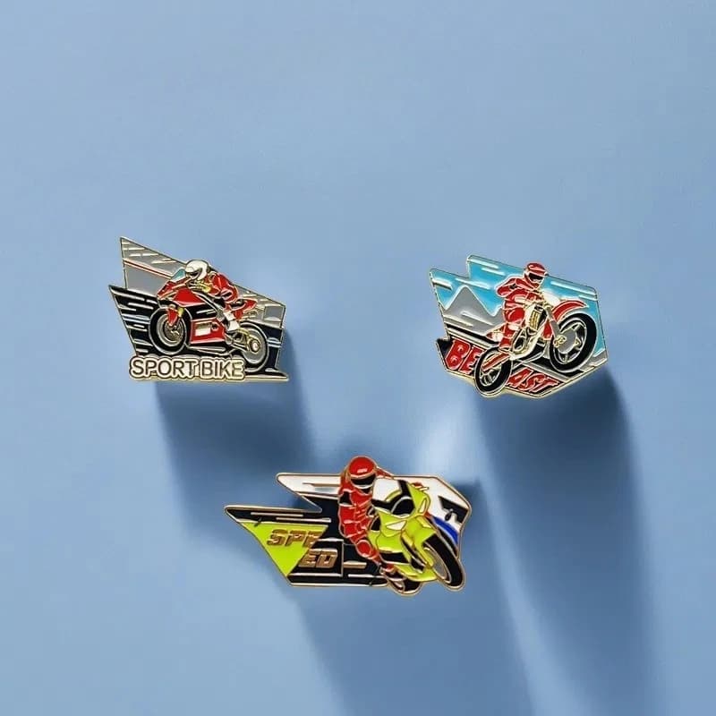 New Vintage Motocross Metal Brooch Sports Wheelie Lean Racing Motorcycle Enamel Pin Badge DIY Clothing Bags Hat Jeans Accessory