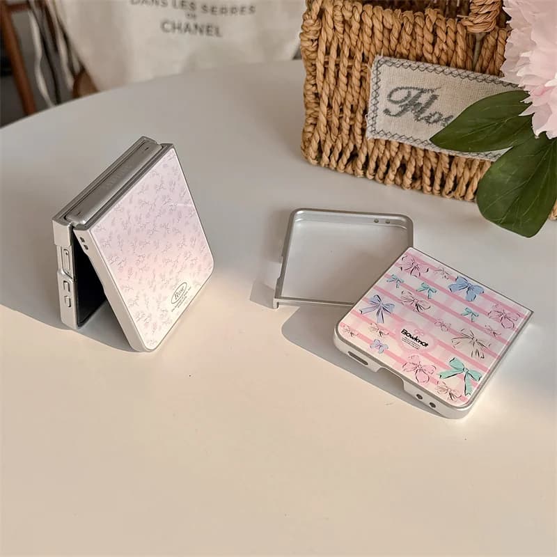 New 2026 Fashion Cute Pink Bow Floral Glass Phone Case For Samsung Galaxy Z Flip 7 6 5 Striped Pattern Foldable Protective Cover